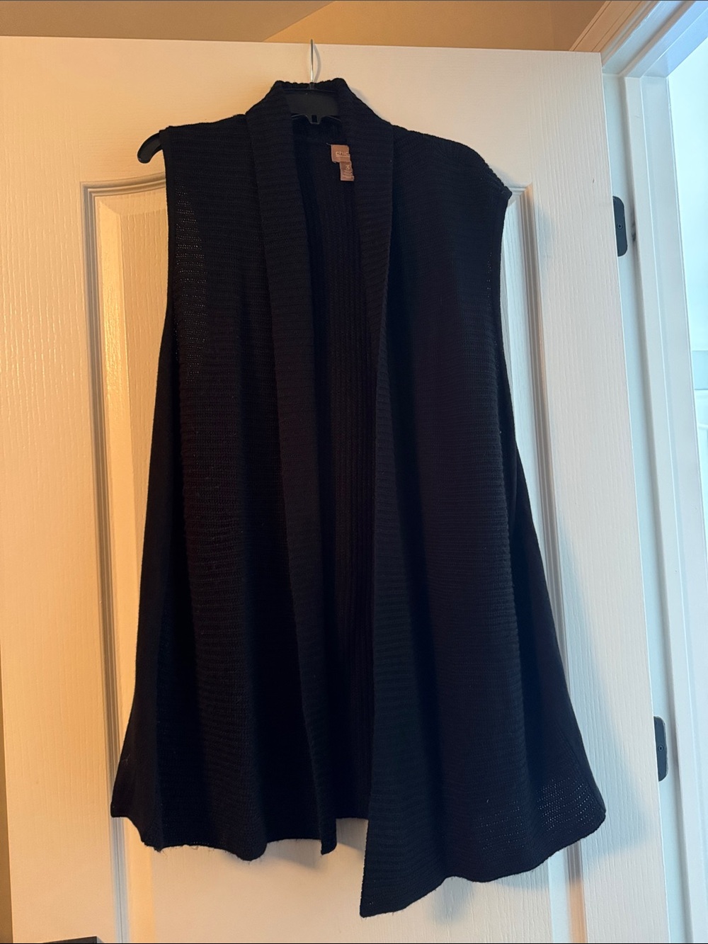 Chico's Black Ribbed Open-Front Vest
